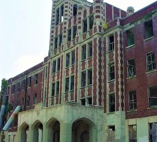 They Warned Me About These 10 Haunted Places in America. #6 Made a Skeptic's Blood Run Cold. They Warned Me About These 10 Haunted Places in America. #6 Made a Skeptic's Blood Run Cold.