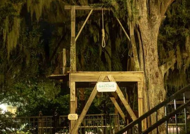They Warned Me About These 10 Haunted Places in America. #6 Made a Skeptic's Blood Run Cold. They Warned Me About These 10 Haunted Places in America. #6 Made a Skeptic's Blood Run Cold.